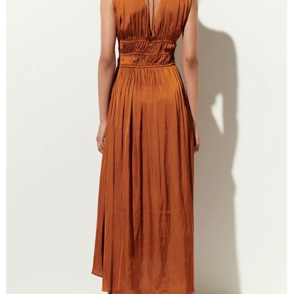 (ISO!) Sessun preziosa dress in orange rouille - Picture 2 of 2